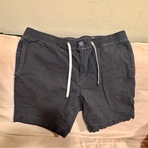 Vuori Men's Gray Casual Shorts